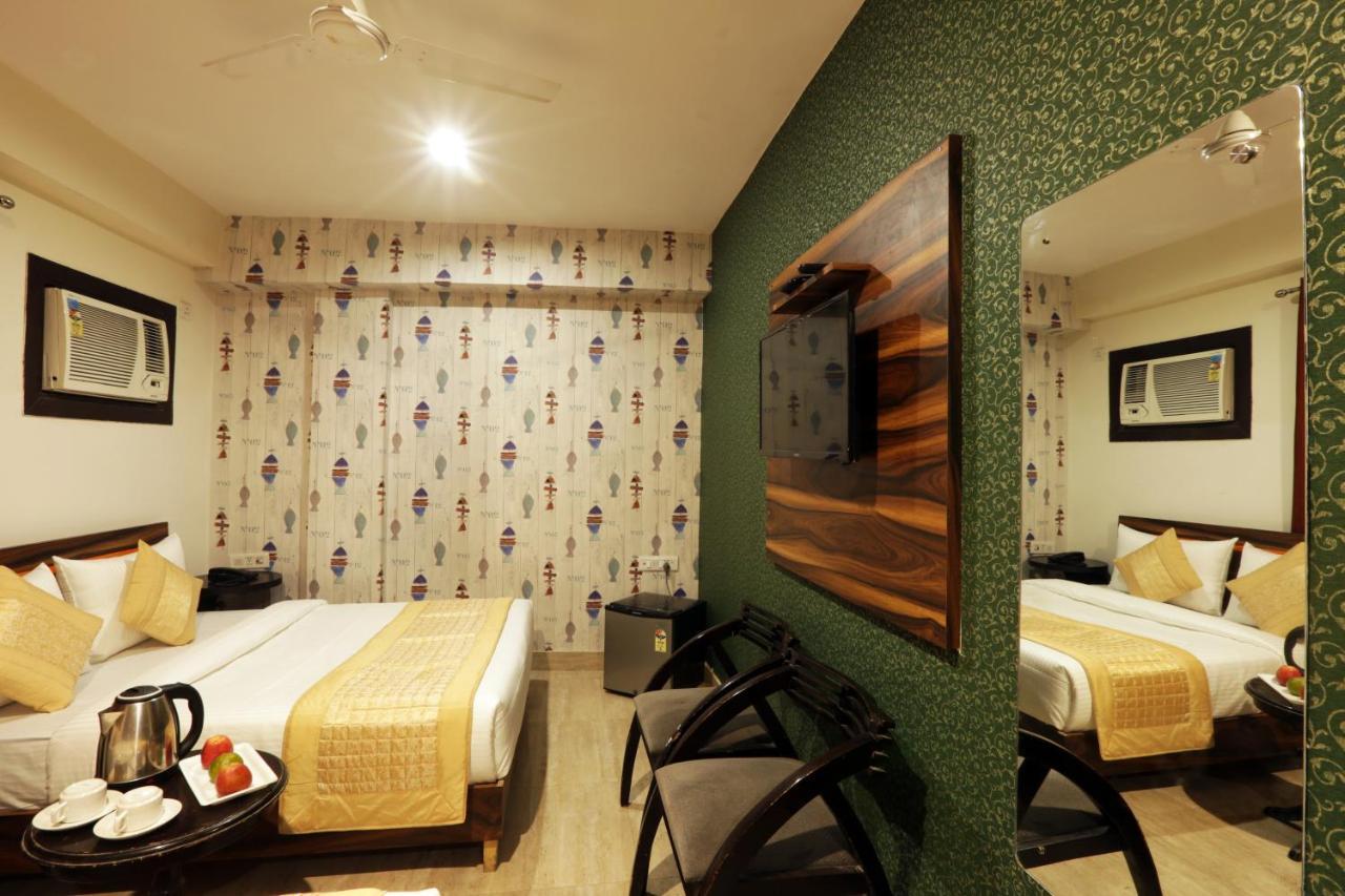Hotel Ark Wood At Airport New Delhi Eksteriør bilde