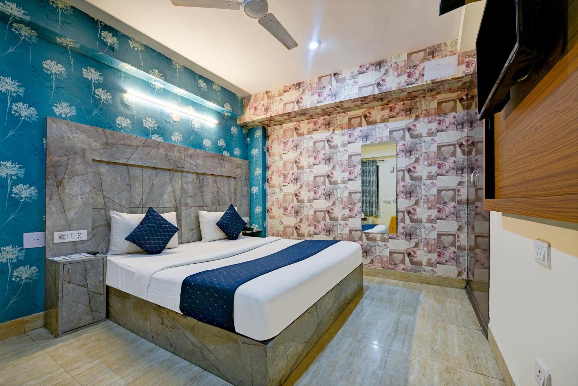Hotel Ark Wood At Airport New Delhi Eksteriør bilde
